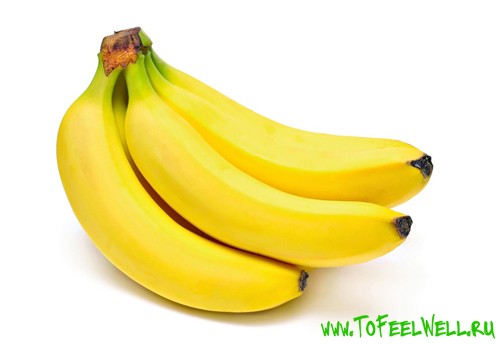 гроздь бананов на белом фоне